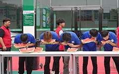 “吃瓜群眾”集合！一年一度校園吃瓜大賽來襲！